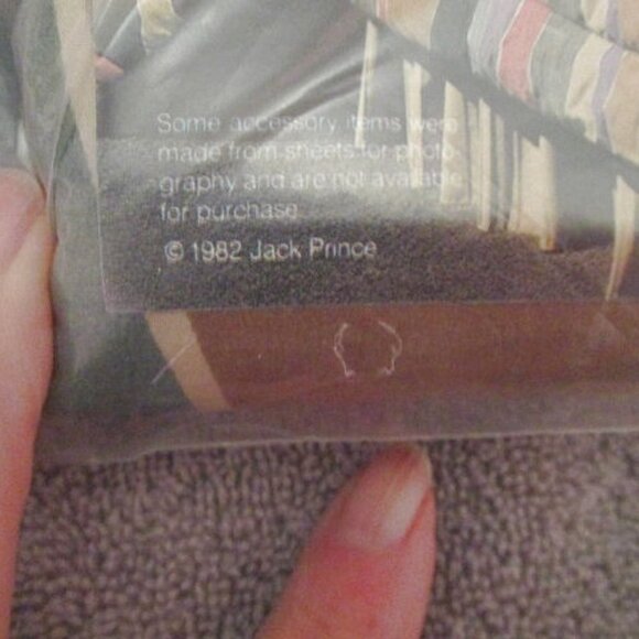 Vtg Utica by J.P. Stevens Sorcery Full Flat Sheet Percale Rainbow Stripe Artsy - Picture 4 of 10